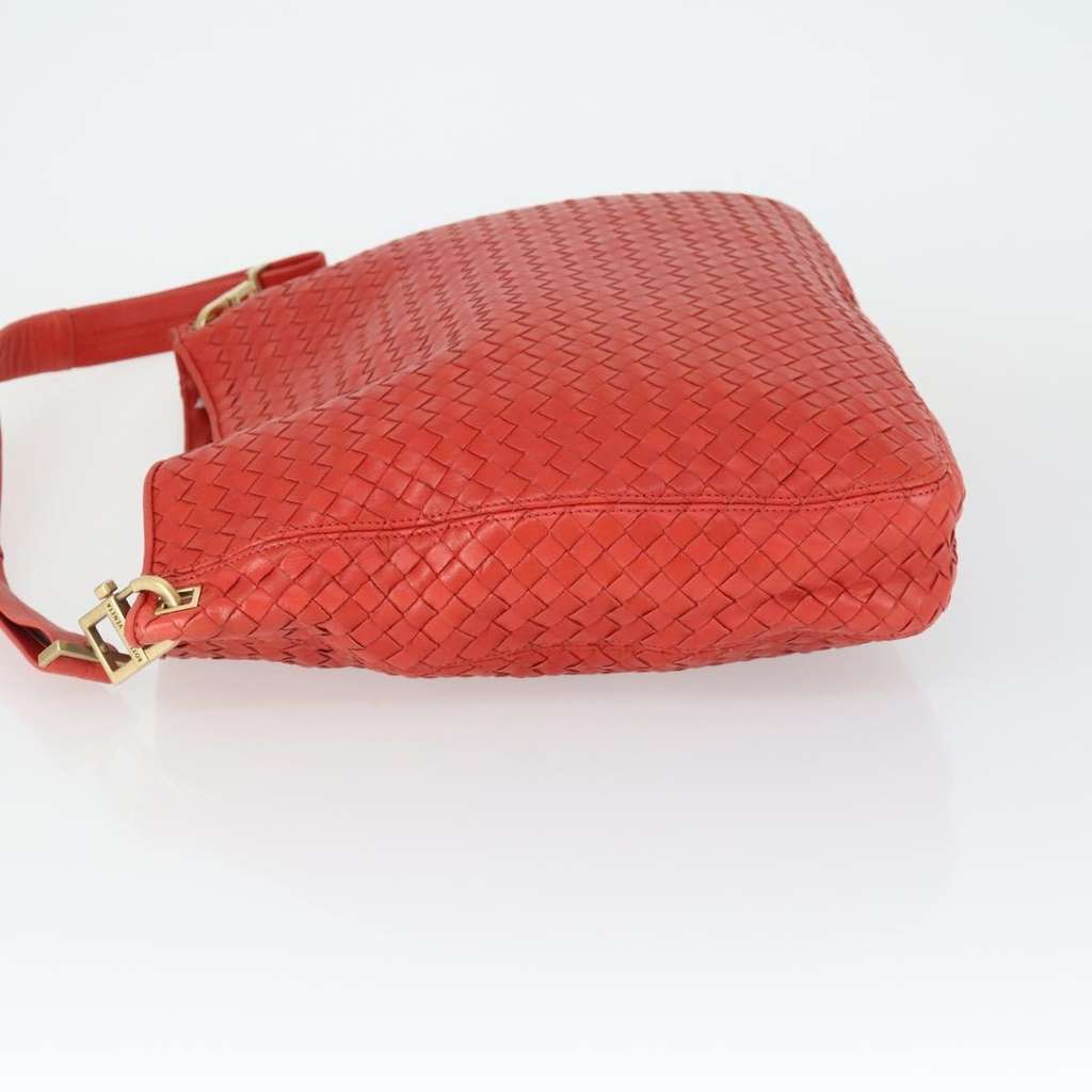 Bottega Veneta Intrecciato Shoulder bag Red Leather Good condition - Model View