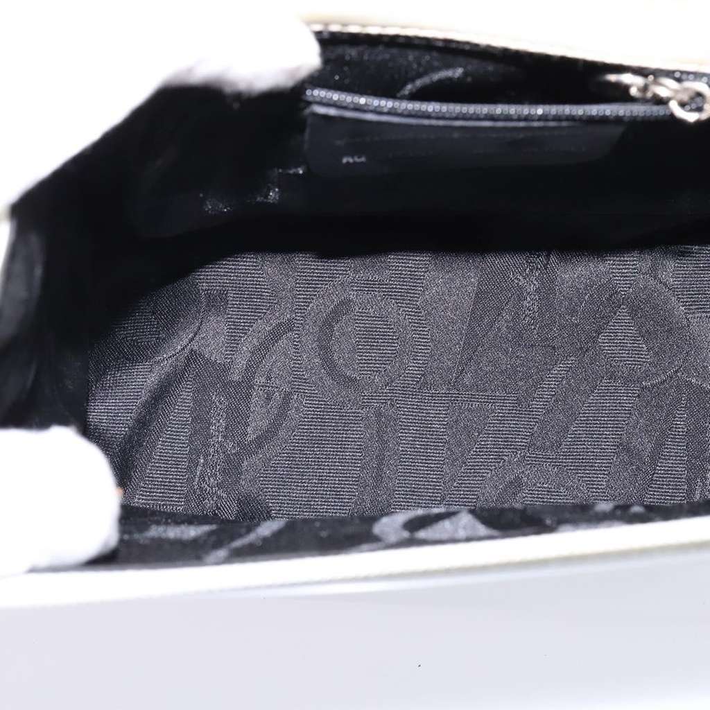 Salvatore Ferragamo Gancini handbag White Good condition - Box View