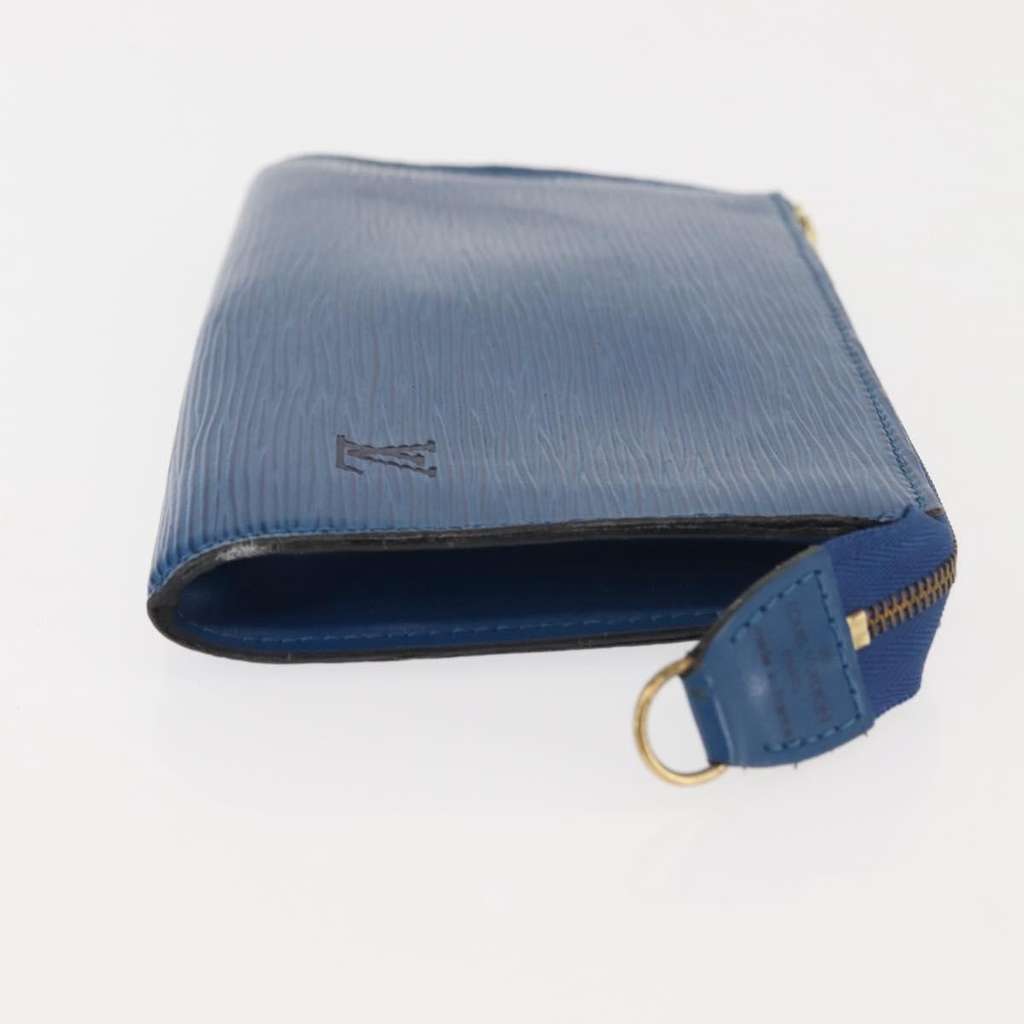 Louis Vuitton Pochette Accessoires NM Blue Leather Good condition - Model View