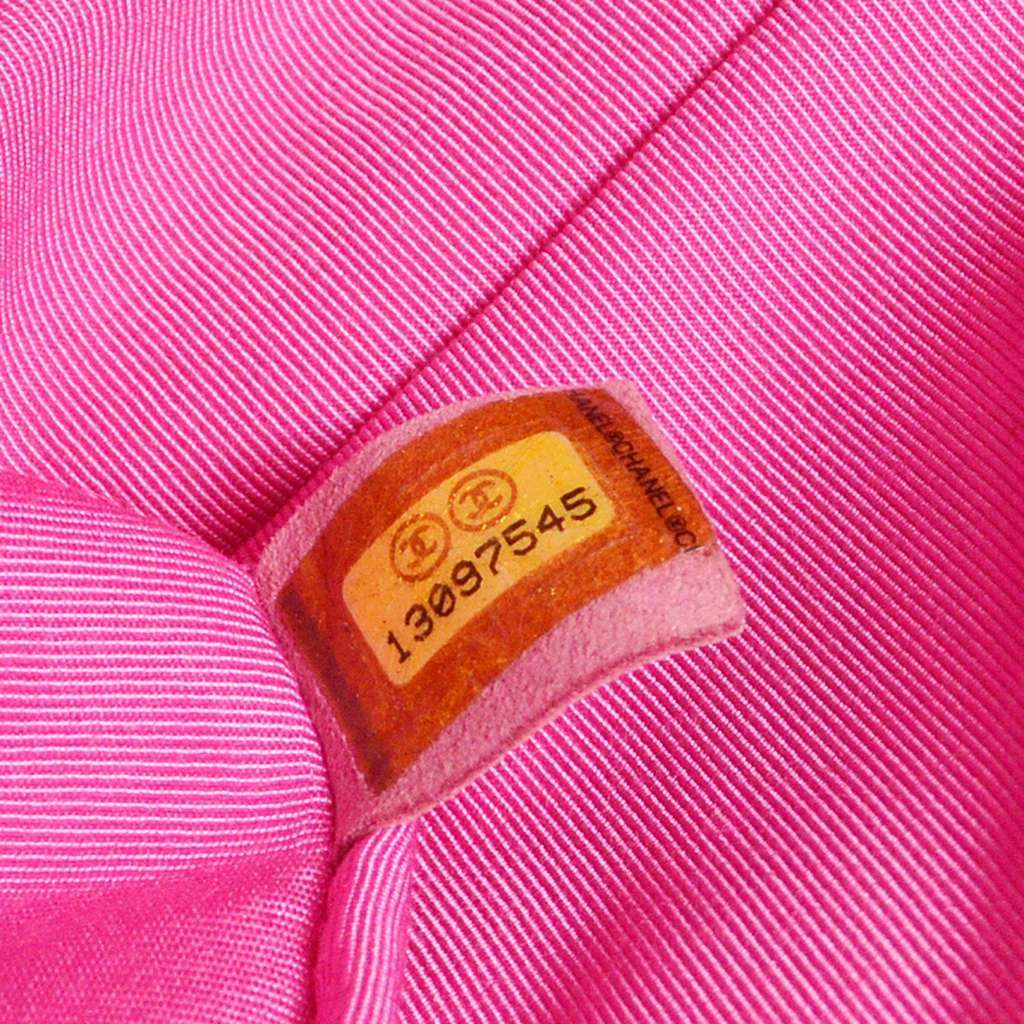 Chanel Easy Reissue Messenger Flap Bag Pink Tweed Good condition - Box View