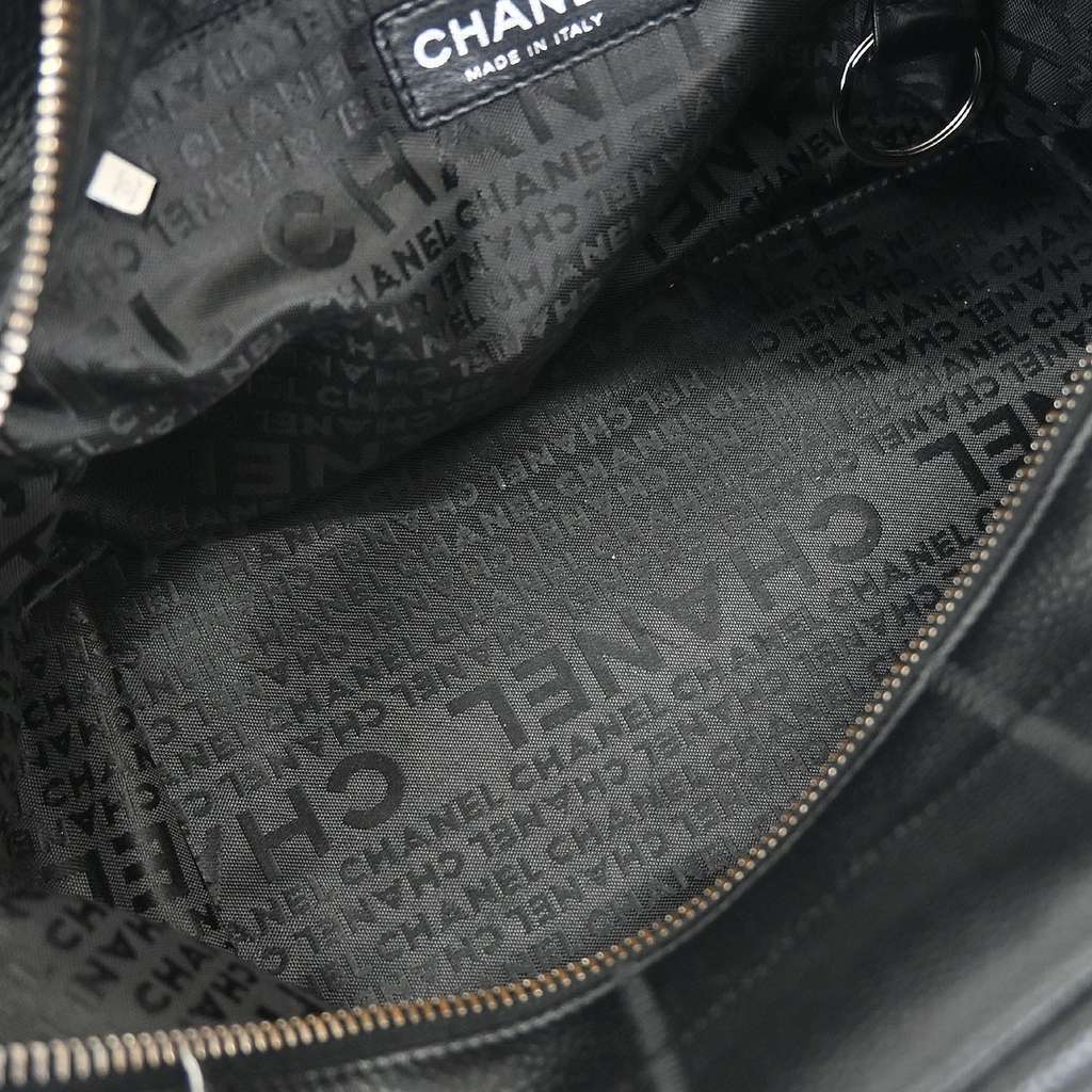 Chanel Square Stitch Bowler Bag Black Leather Good condition - Inside View