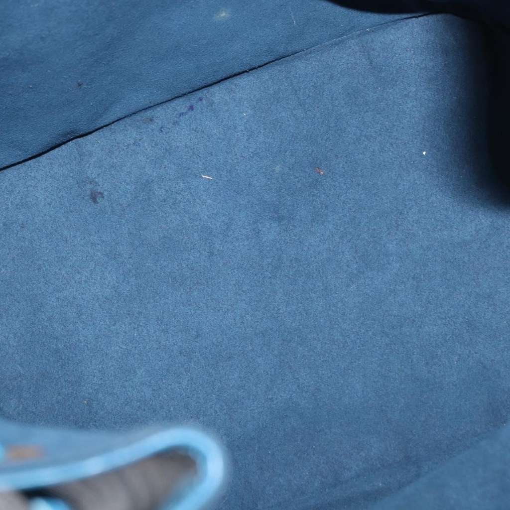 Louis Vuitton Noe Handbag Blue Leather Fair condition - Box View