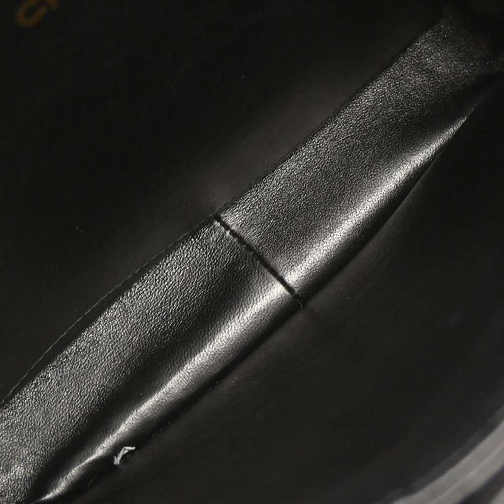 Chanel Vintage Envelope Flap Bag Black Leather Good condition - Inside View