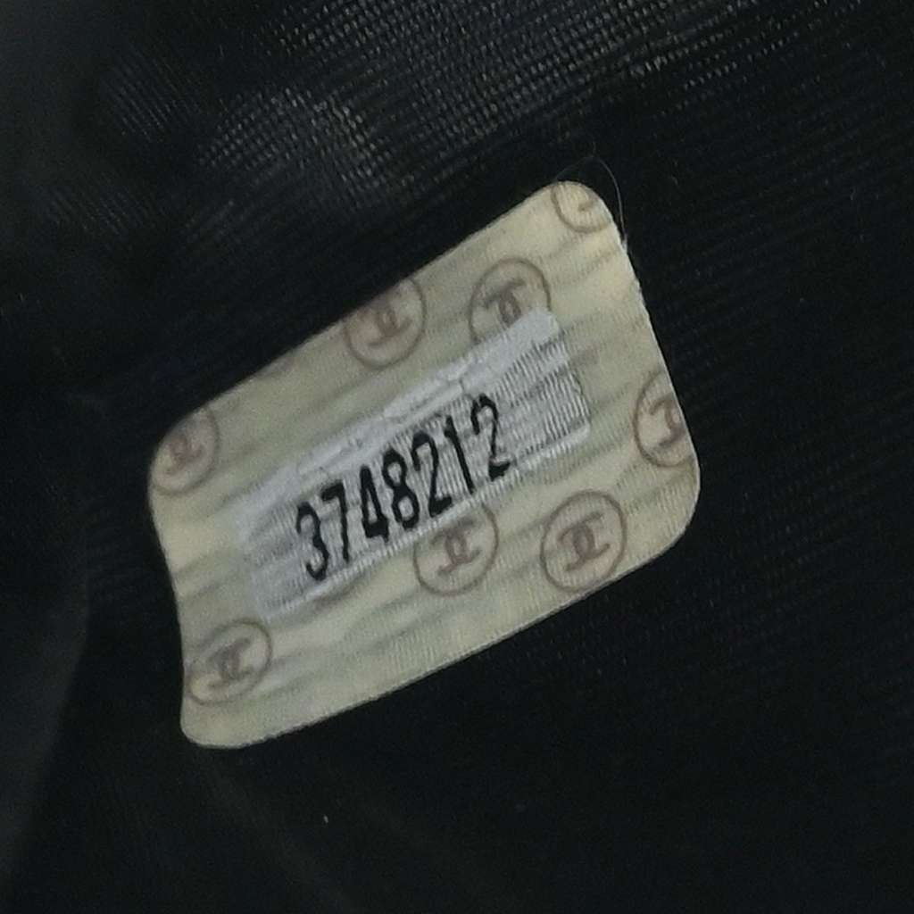 Chanel Vintage CC Flap Wallet Black Leather Good condition - Box View