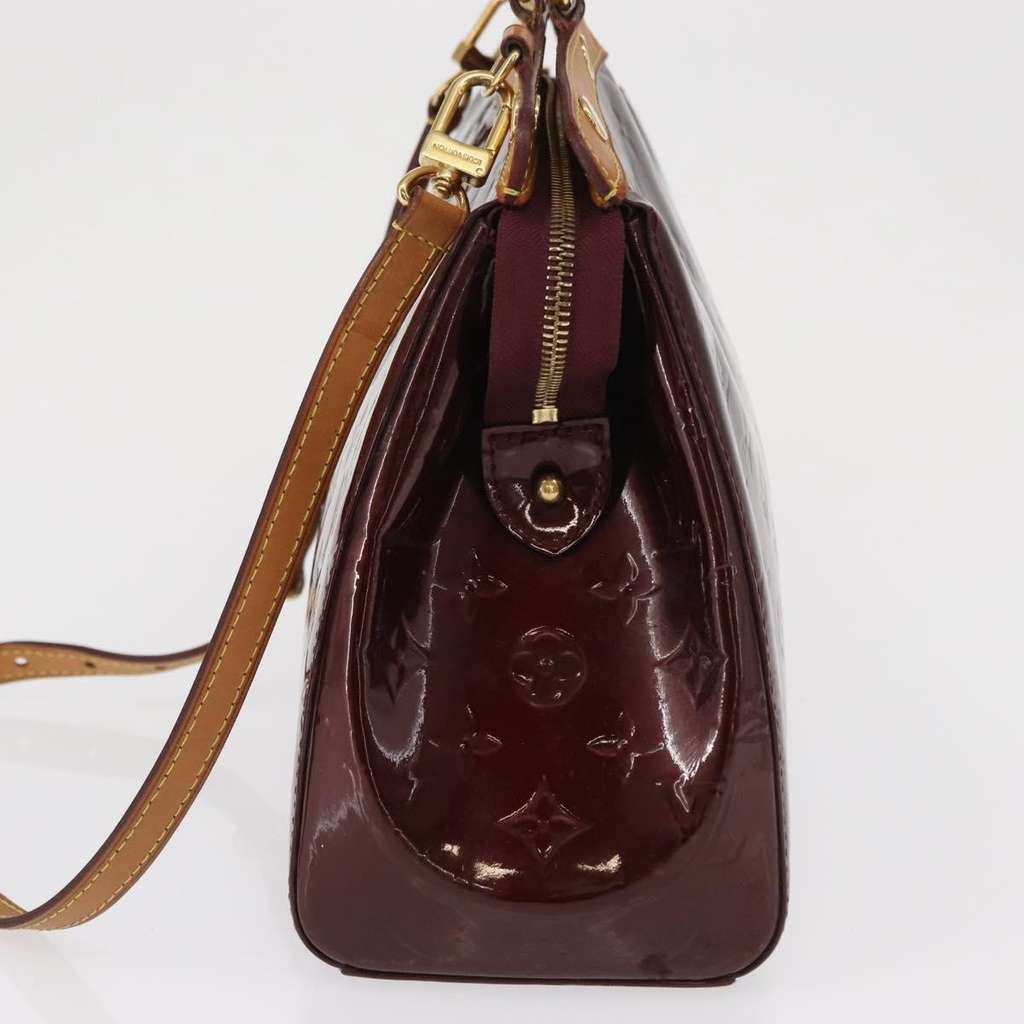 Louis Vuitton Brea Handbag Burgundy Good condition - Inside View