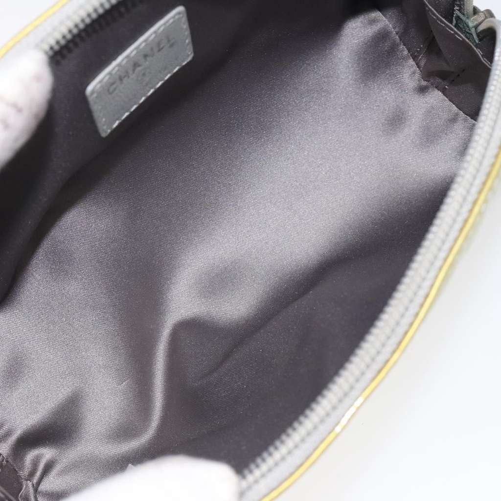 Chanel Vintage Clutch Gold Good condition - Box View