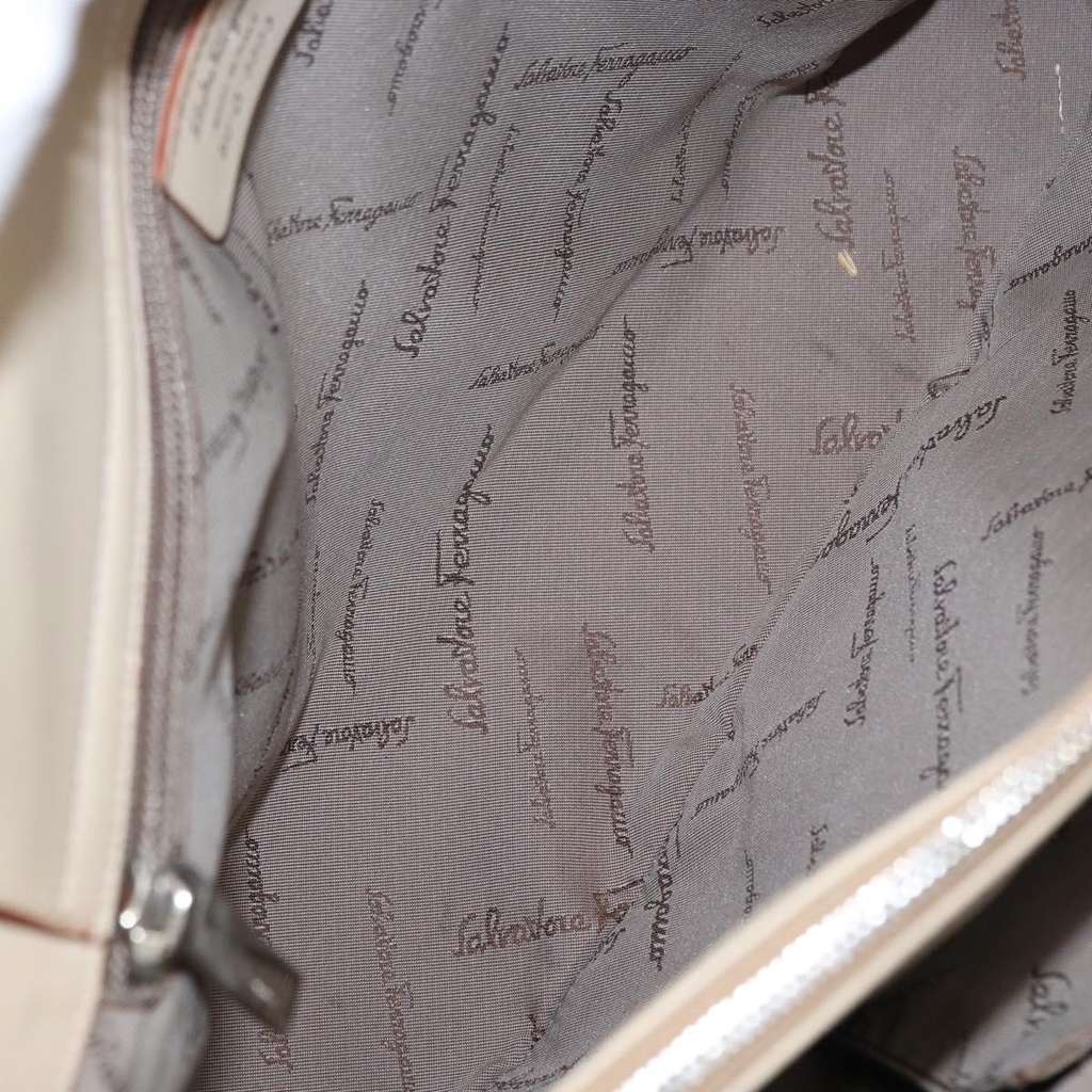 Salvatore Ferragamo Gancini handbag Beige Good condition - Box View