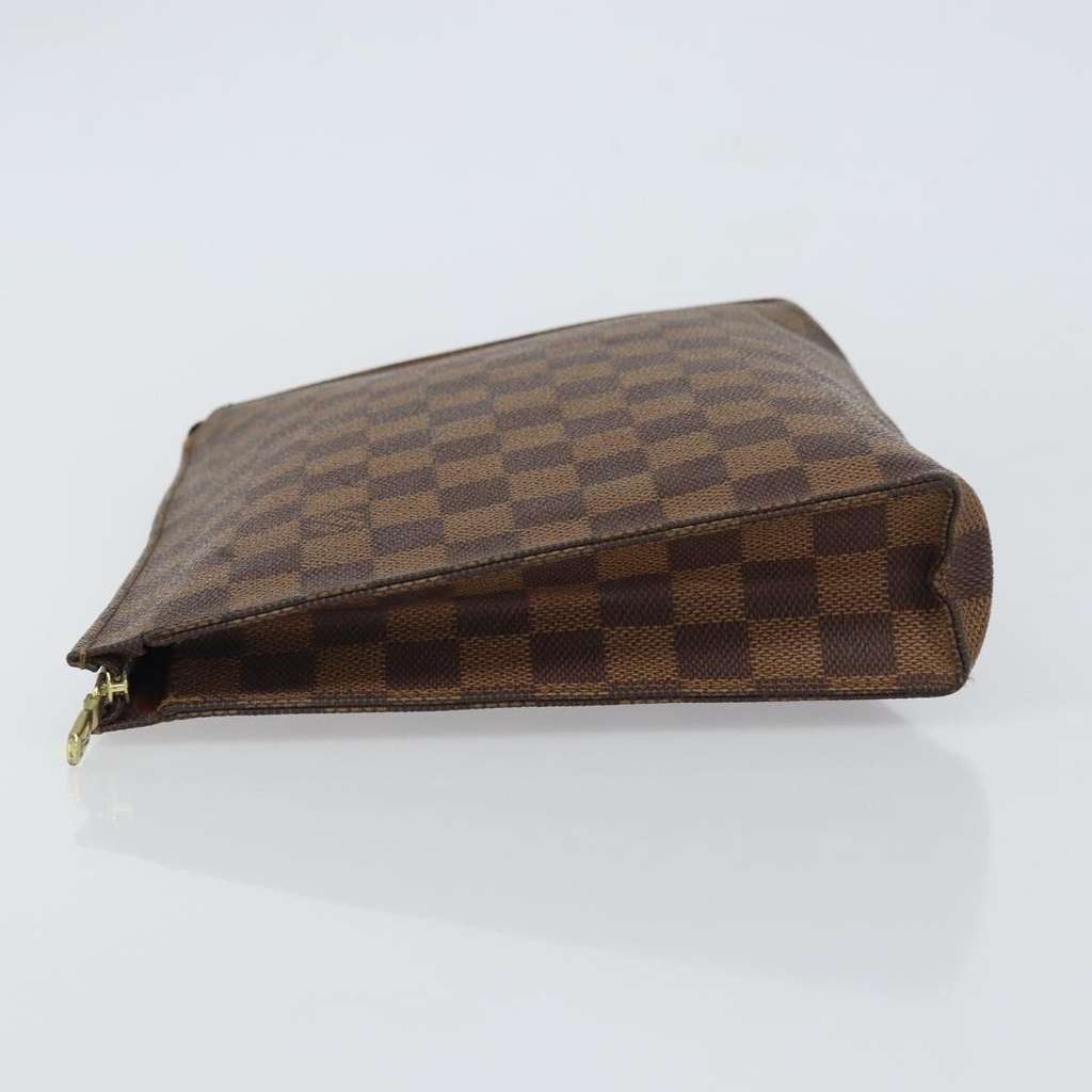 Louis Vuitton Toiletry Pouch Brown Canvas Fair condition - Model View