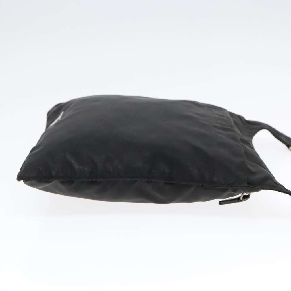 Prada Flat Messenger Bag Black Good condition - Model View