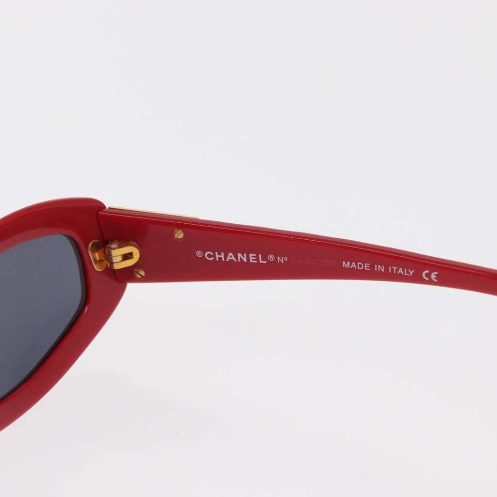Chanel Logo CC Sunglasses Red Plastic Good condition - Box View