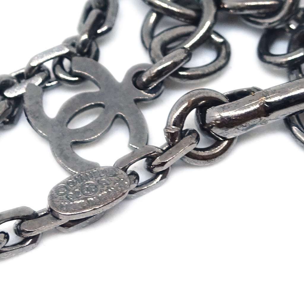 Chanel Square CC Pendant Black Plastic Good condition - Inside View