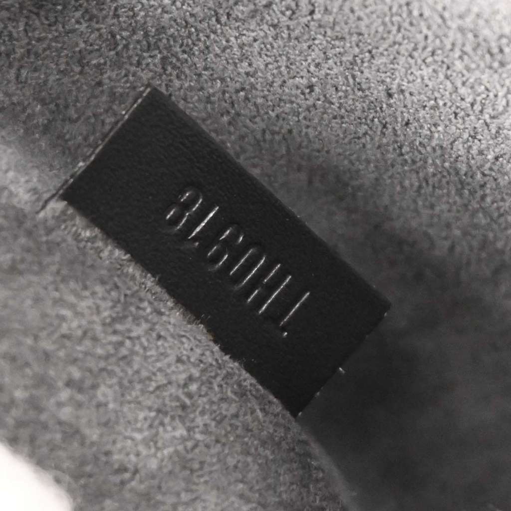 Louis Vuitton Sablons Handbag Black Leather Good condition - Model View