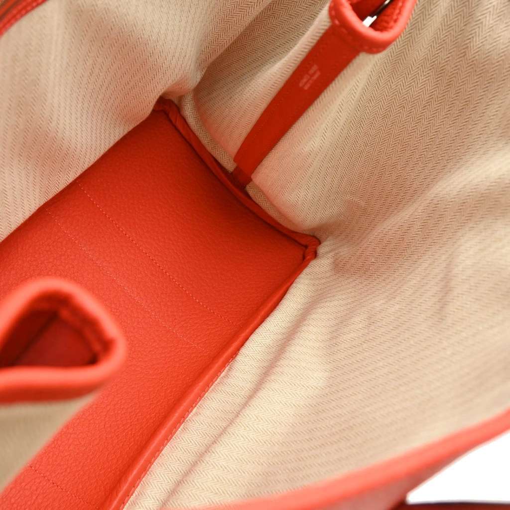 Hermès Garden Party Tote Red Leather Very good condition - Model View