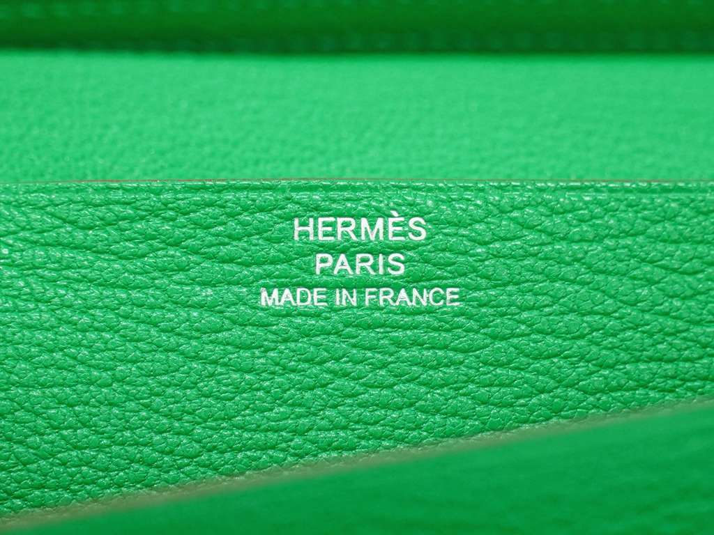 Hermès Bearn Wallet Green Leather Good condition - Box View