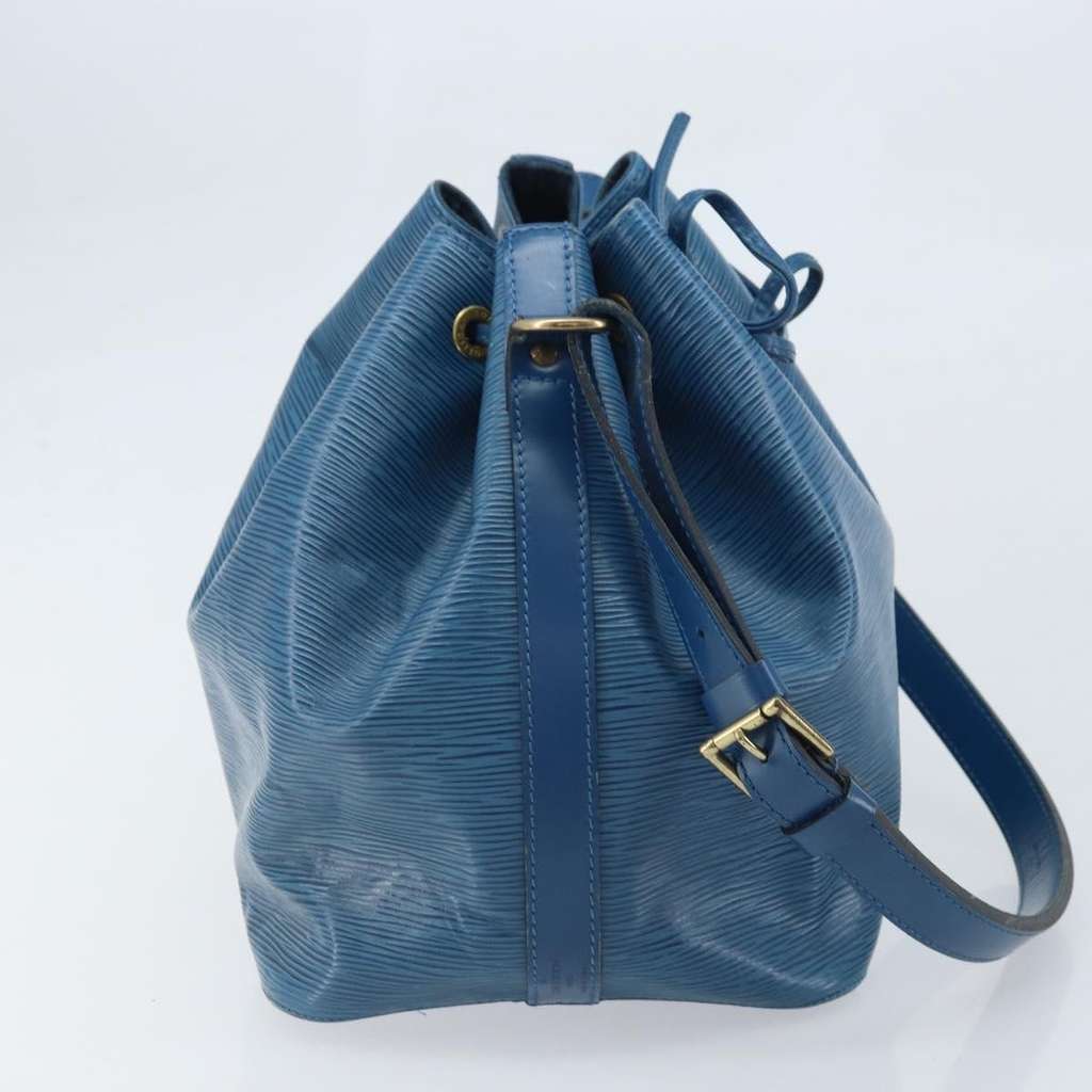 Louis Vuitton Petit Noe Handbag Blue Leather Fair condition - Model View