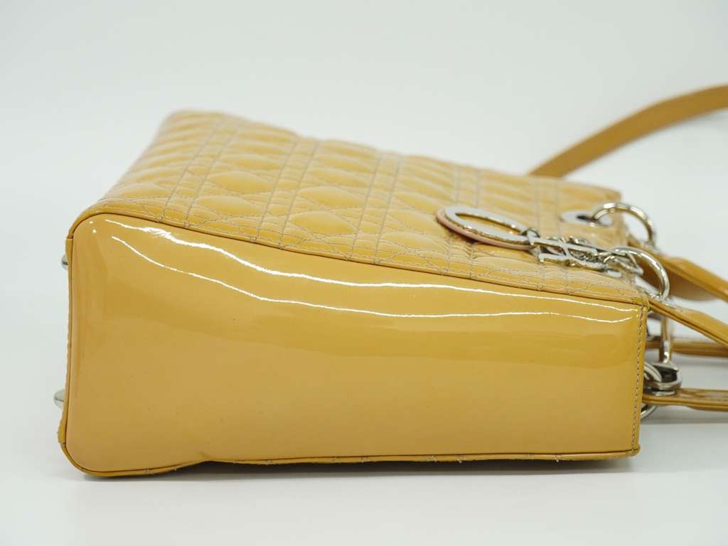 Christian Dior Vintage Lady Dior Bag Beige Good condition - Inside View