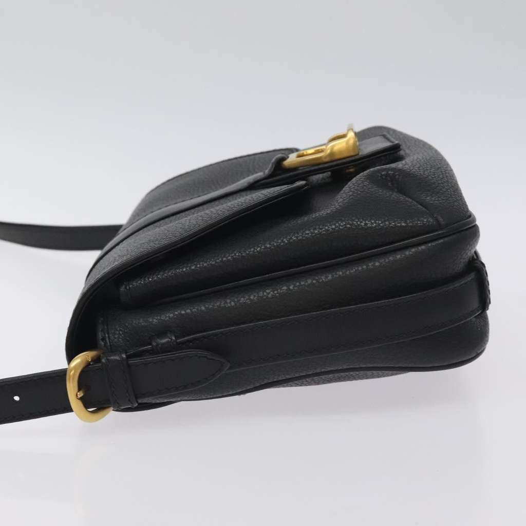 Gucci Vintage Shoulder Bag Black Leather Good condition - Model View