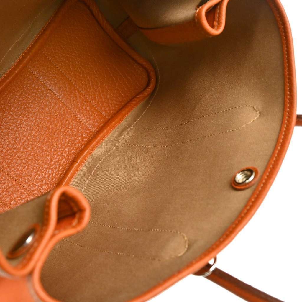 Hermès Garden Party Tote Orange Canvas Good condition - Model View