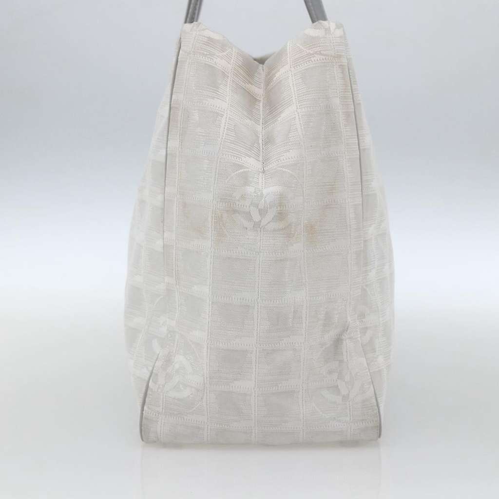 Chanel Travel Line Tote Silver Good condition - Inside View