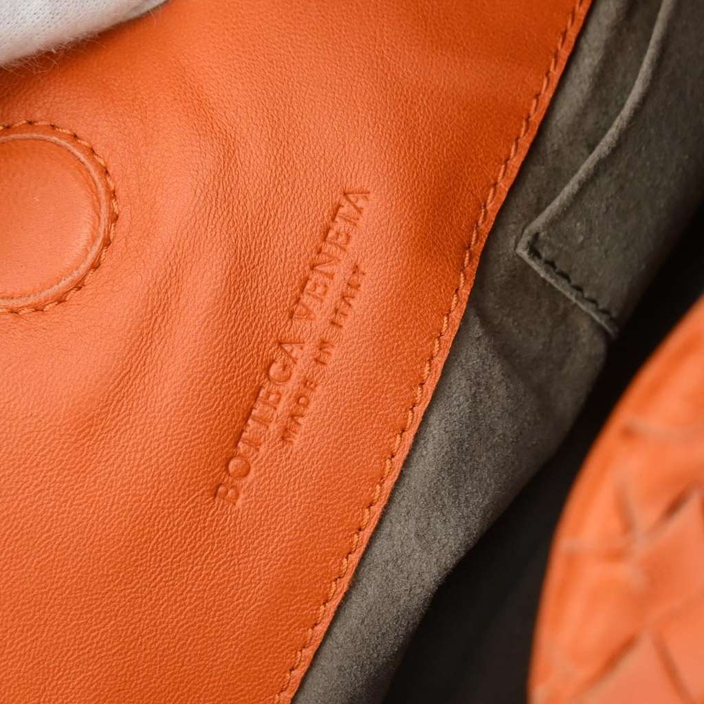 Bottega Veneta Campana Hobo Orange Leather Good condition - Model View