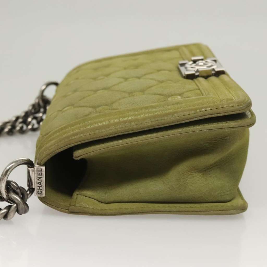 Chanel Celtic Boy Flap Bag Green Suede Fair condition - Model View