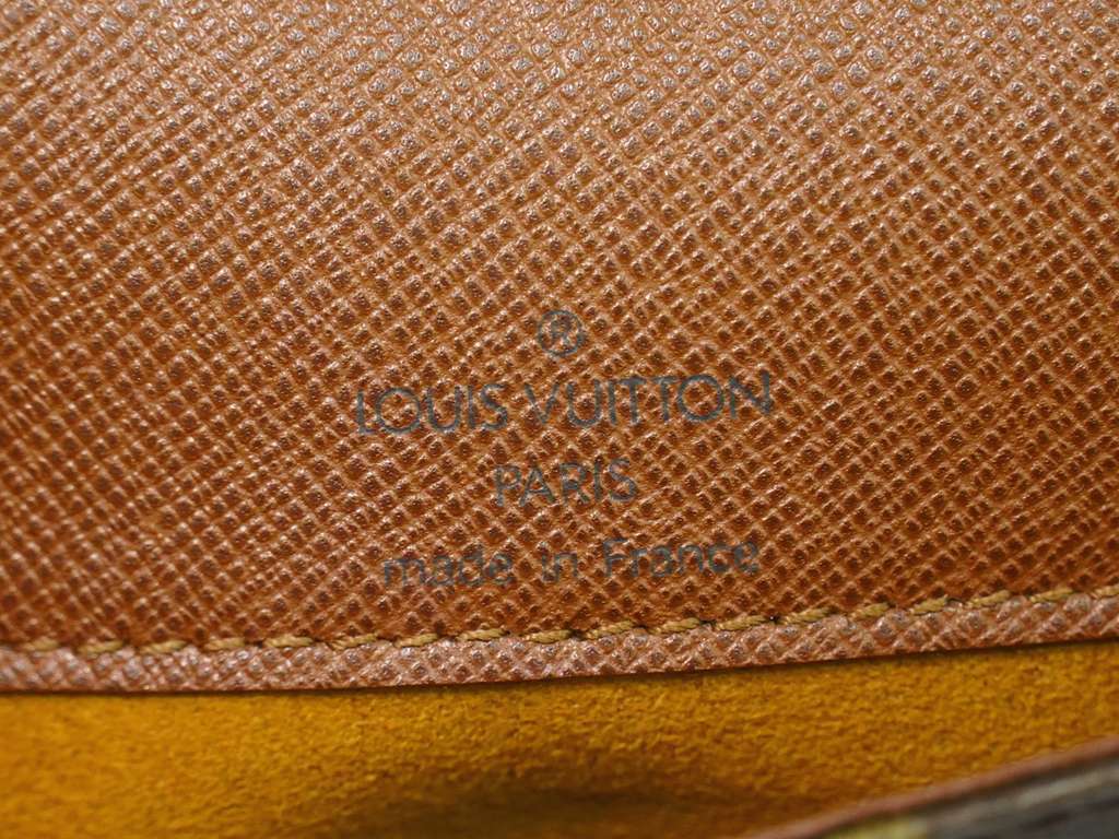 Louis Vuitton Musette Tango Handbag Brown Canvas Good condition - Model View