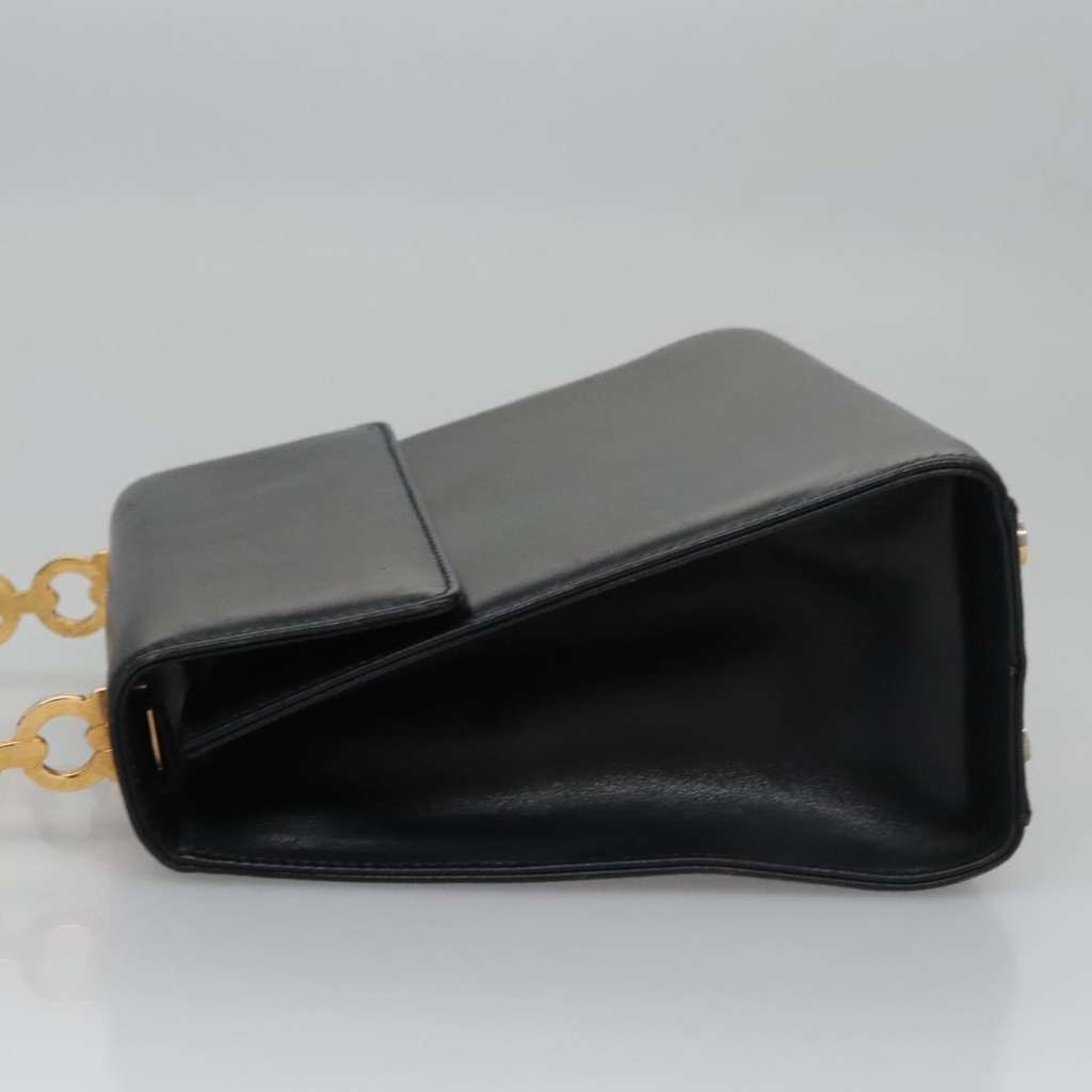 Salvatore Ferragamo Gancini handbag Black Leather Good condition - Model View