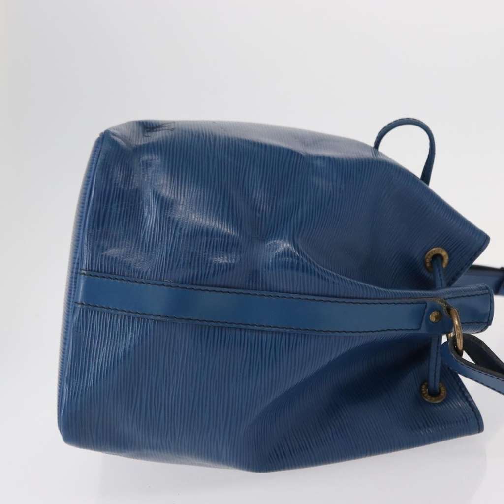 Louis Vuitton Petit Noe Handbag Blue Leather Good condition - Inside View