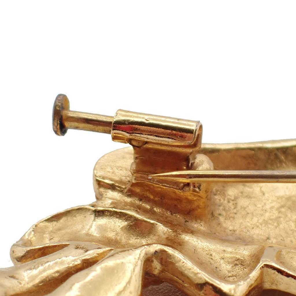 Chanel Beret Hat Brooch Gold Good condition - Box View