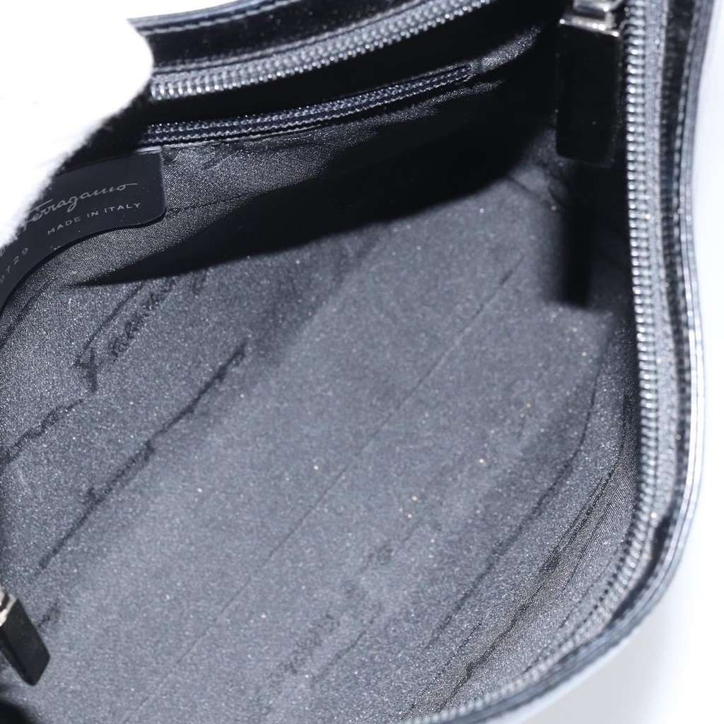 Salvatore Ferragamo Vintage Shoulder Bag Black Good condition - Box View