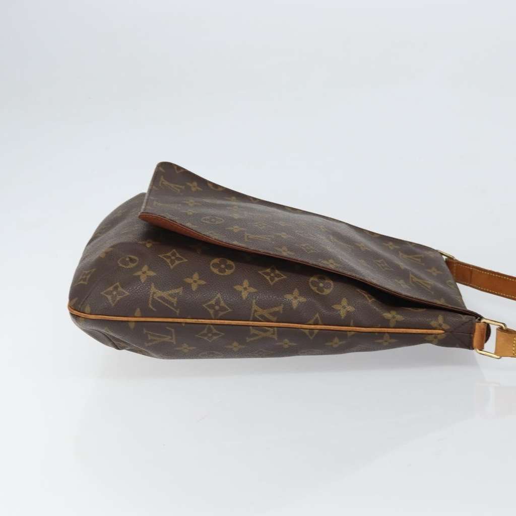 Louis Vuitton Musette Handbag Brown Canvas Fair condition - Inside View
