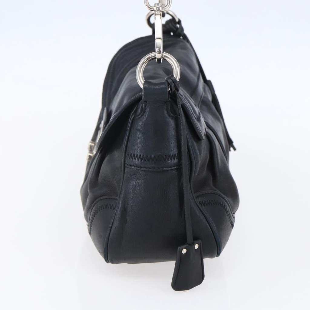 Prada Pushlock Shoulder Bag Black Leather Good condition - Model View