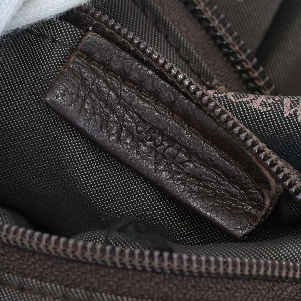 Loewe Anagram Logo Nappa Aire Hand Bag Gold Leather Good condition - Model View