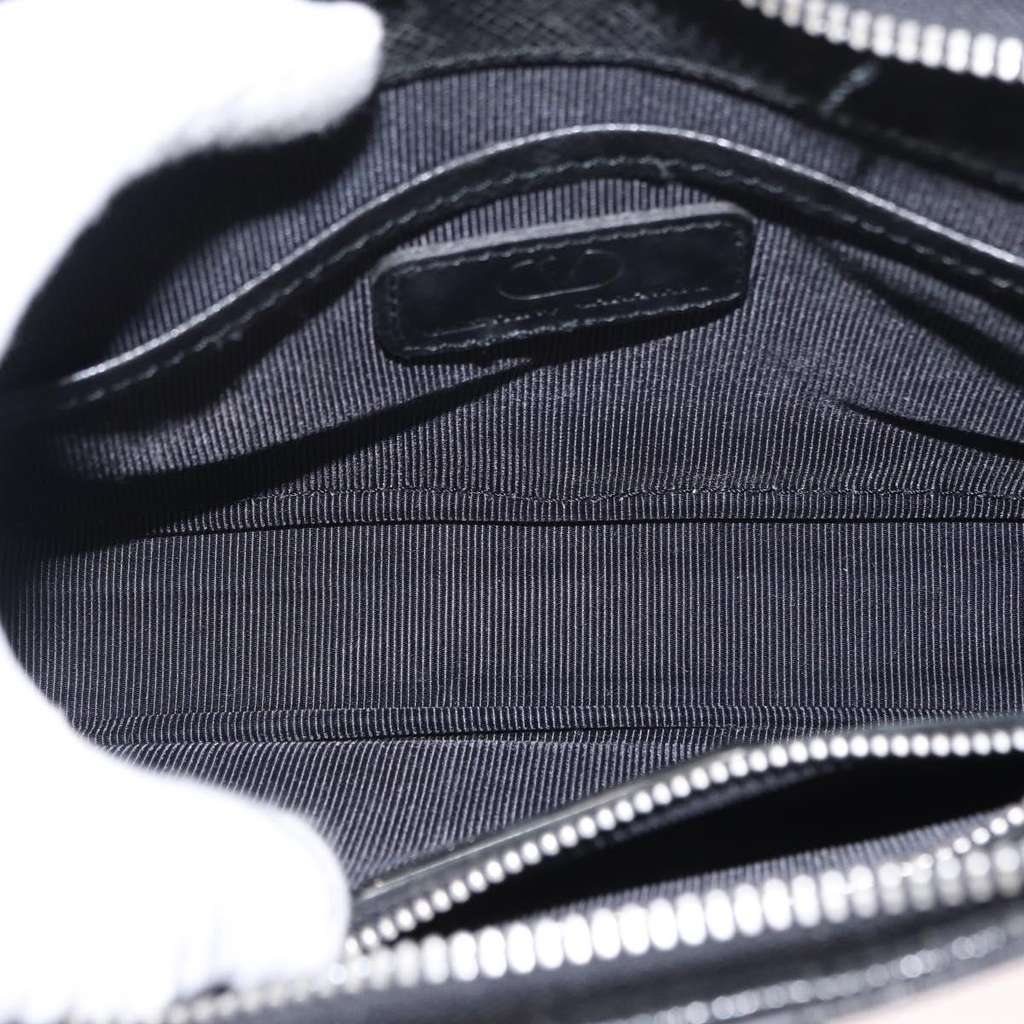 Valentino Garavani Pochette Black Leather Good condition - Box View