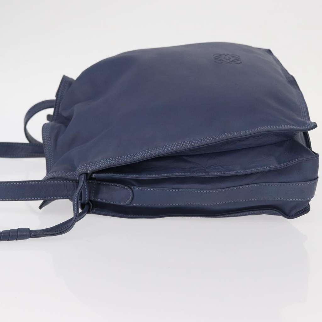 Loewe Flamenco Bag Blue Leather Good condition - Model View