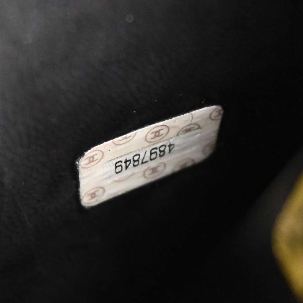 Chanel Vintage Timeless Cosmetic Case Brown Leather Good condition - Box View