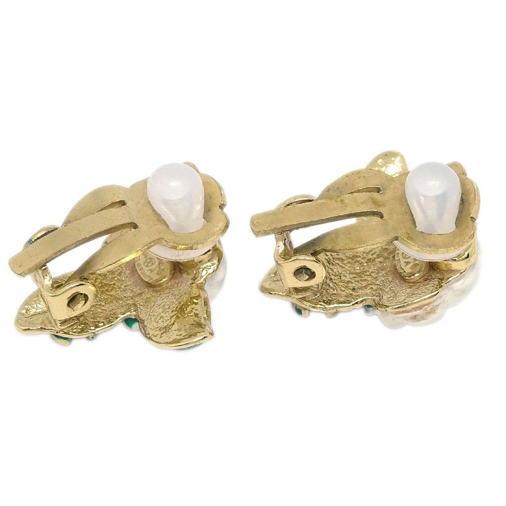 Chanel Vintage CC Camellia Clip-On Earrings Gold Good condition - Back View