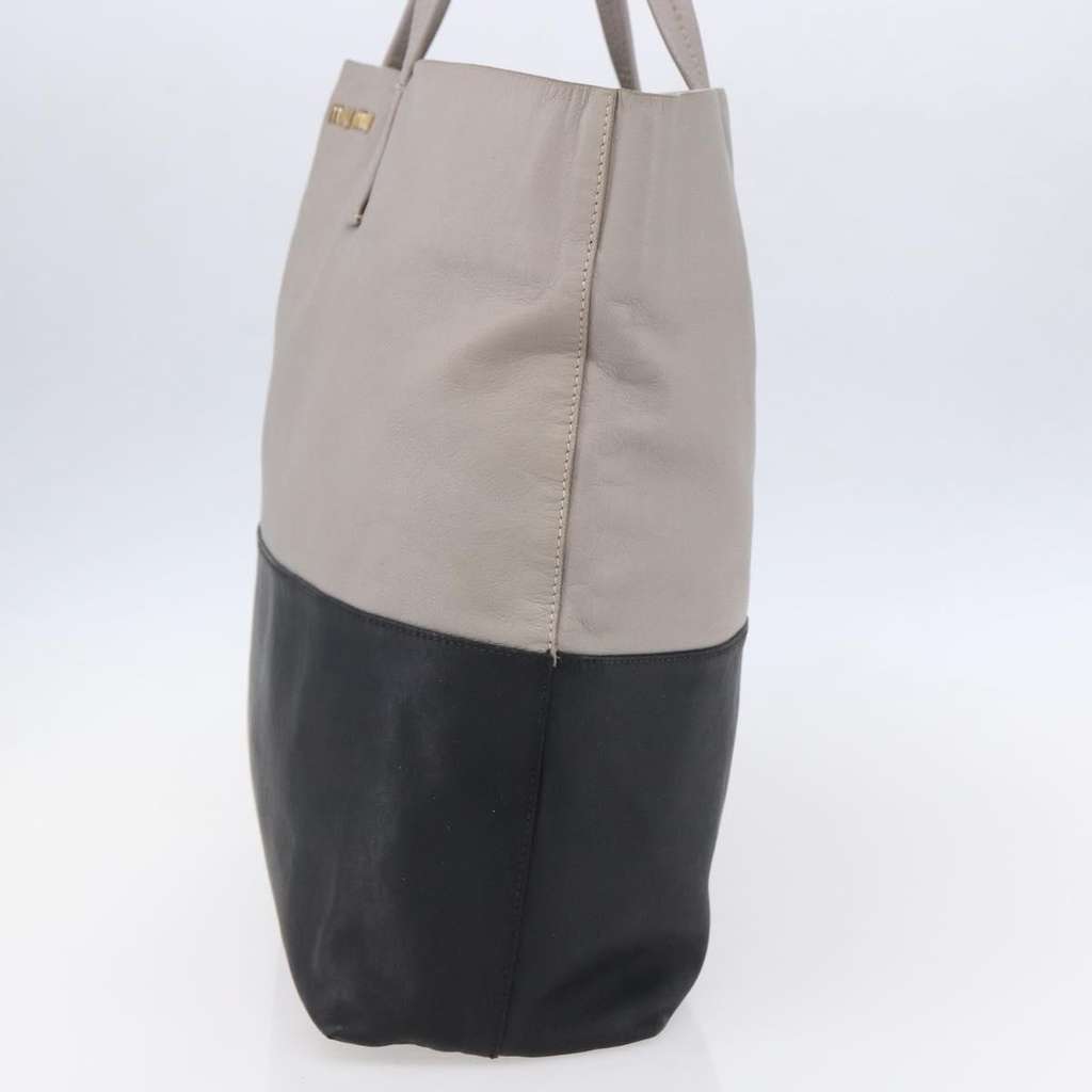 Miu Miu Vintage Tote bag Black Leather Good condition - Model View