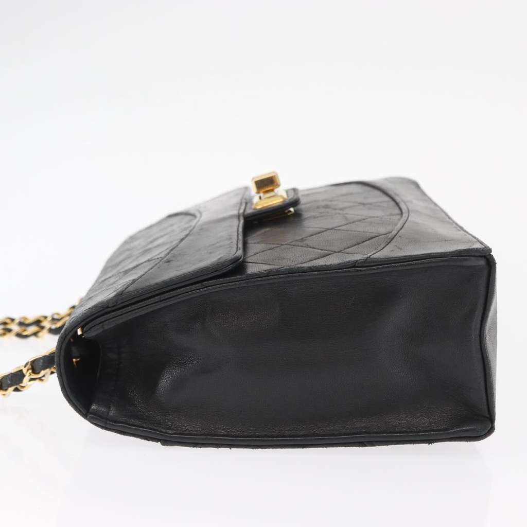 Chanel Vintage Mademoiselle Lock Trapezoid Flap Bag Black Leather Fair condition - Model View