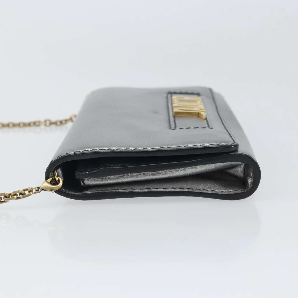 Christian Dior J'Adior Croisiere Chain Wallet Silver Leather Good condition - Model View