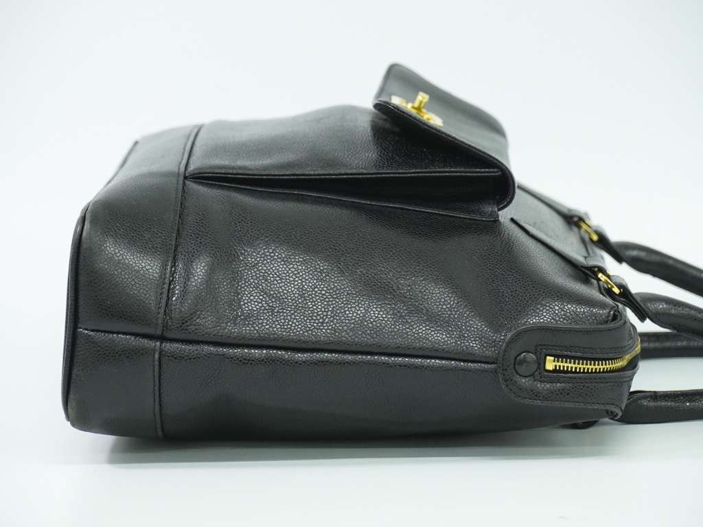 Chanel Vintage Front Pocket Tote Black Leather Good condition - Inside View