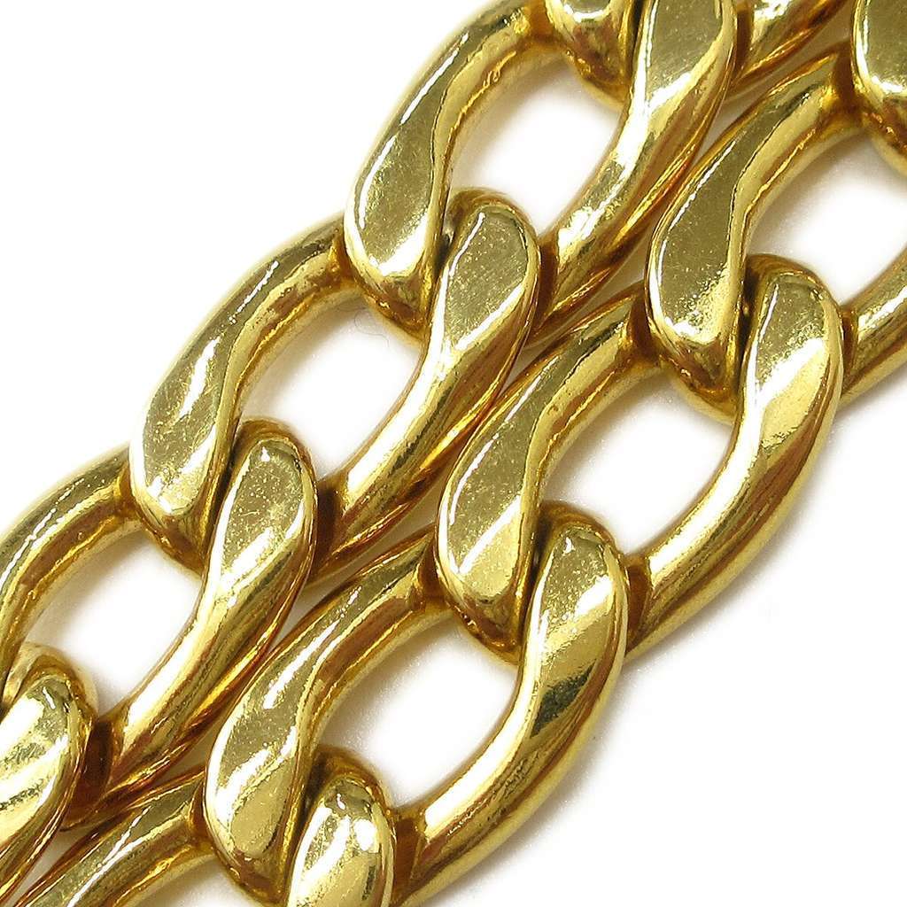 Chanel CC Medallion Chain Belt Gold Good condition - Box View