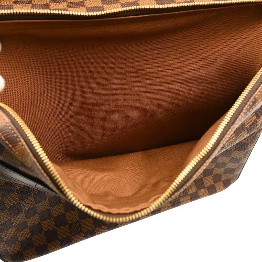 Louis Vuitton Dorsoduro Messenger Bag Brown Canvas Good condition - Inside View
