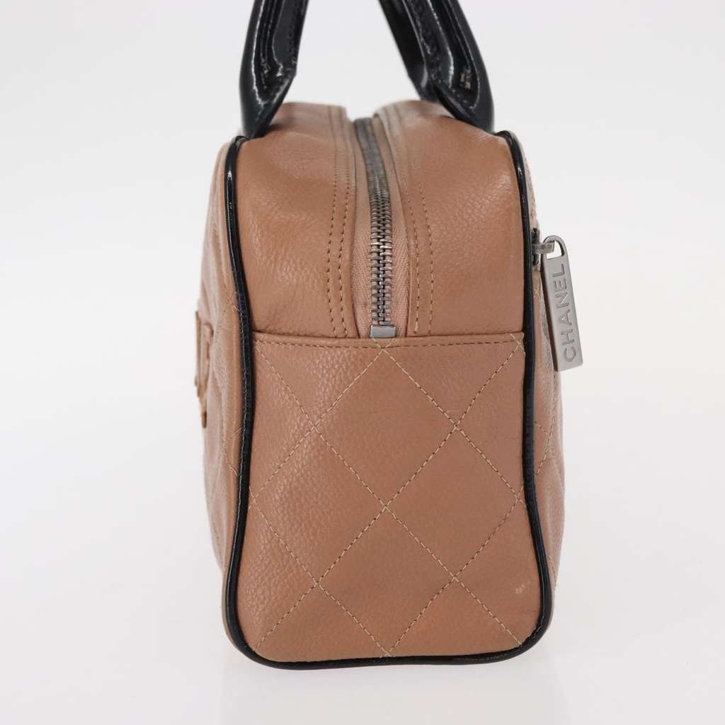 Chanel Embossed Logo Bowler Bag Beige Leather Good condition - Inside View