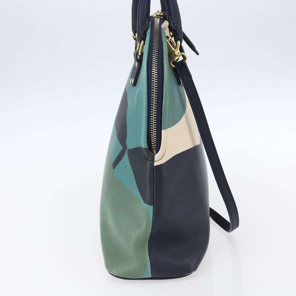 Burberry Bloomsbury Satchel Navy Leather Good condition - Model View