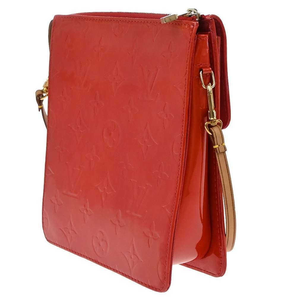 Louis Vuitton Mott Handbag Red Good condition - Model View