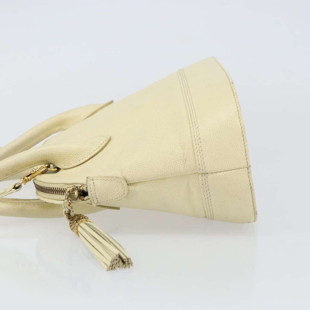 Valentino Garavani Vintage Handbag Beige Leather Fair condition - Model View