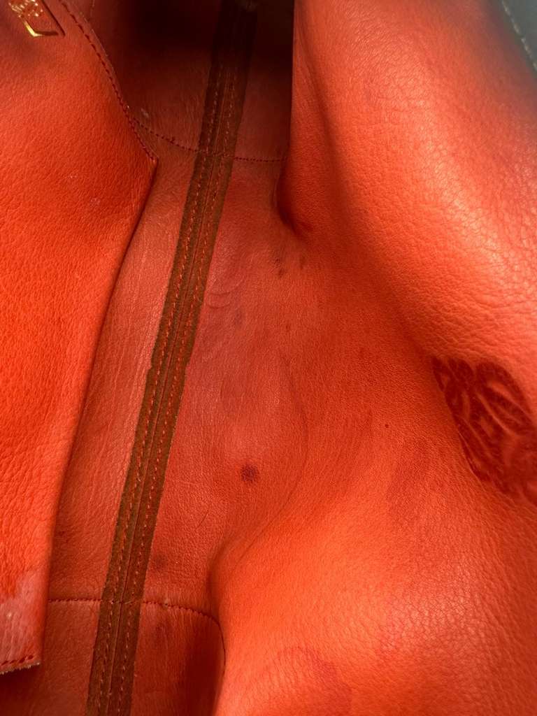 Loewe Anagram Shoulder Bag Red Suede Fair condition - Box View