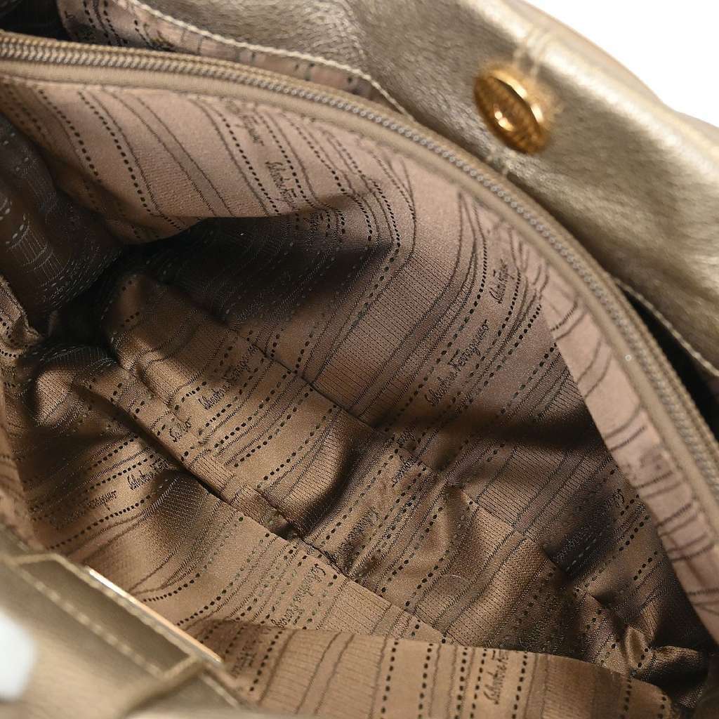 Salvatore Ferragamo Vala Handbag Gold Leather Good condition - Inside View