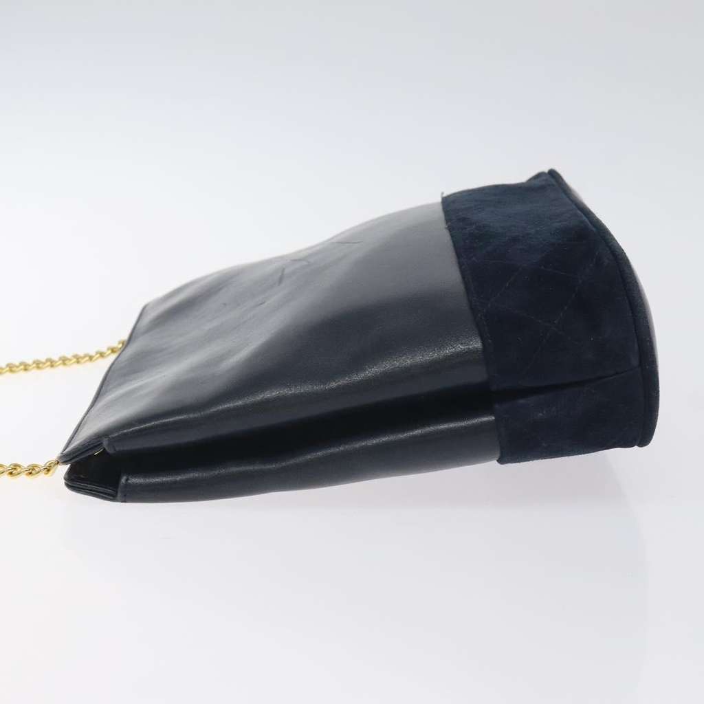 Salvatore Ferragamo Vintage Chain Shoulder Bag Navy Leather Good condition - Model View